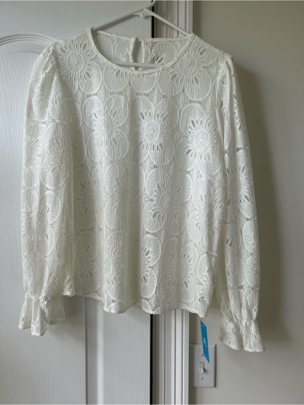 Cupshe White Floral Crochet Lace Long-Sleeve Blouse